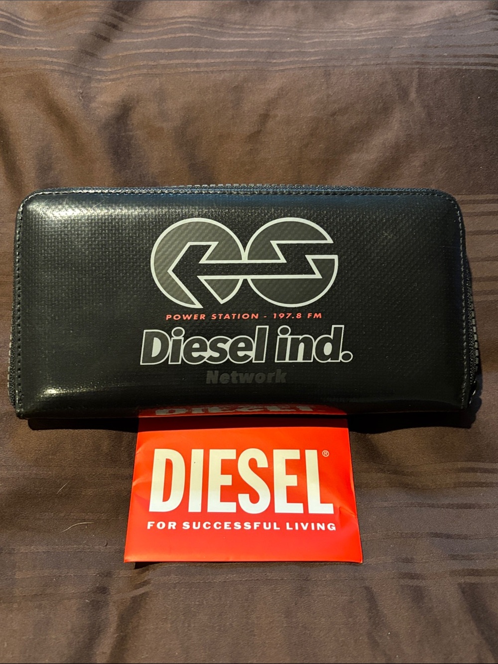 Diesel Black Logo Zip Wallet